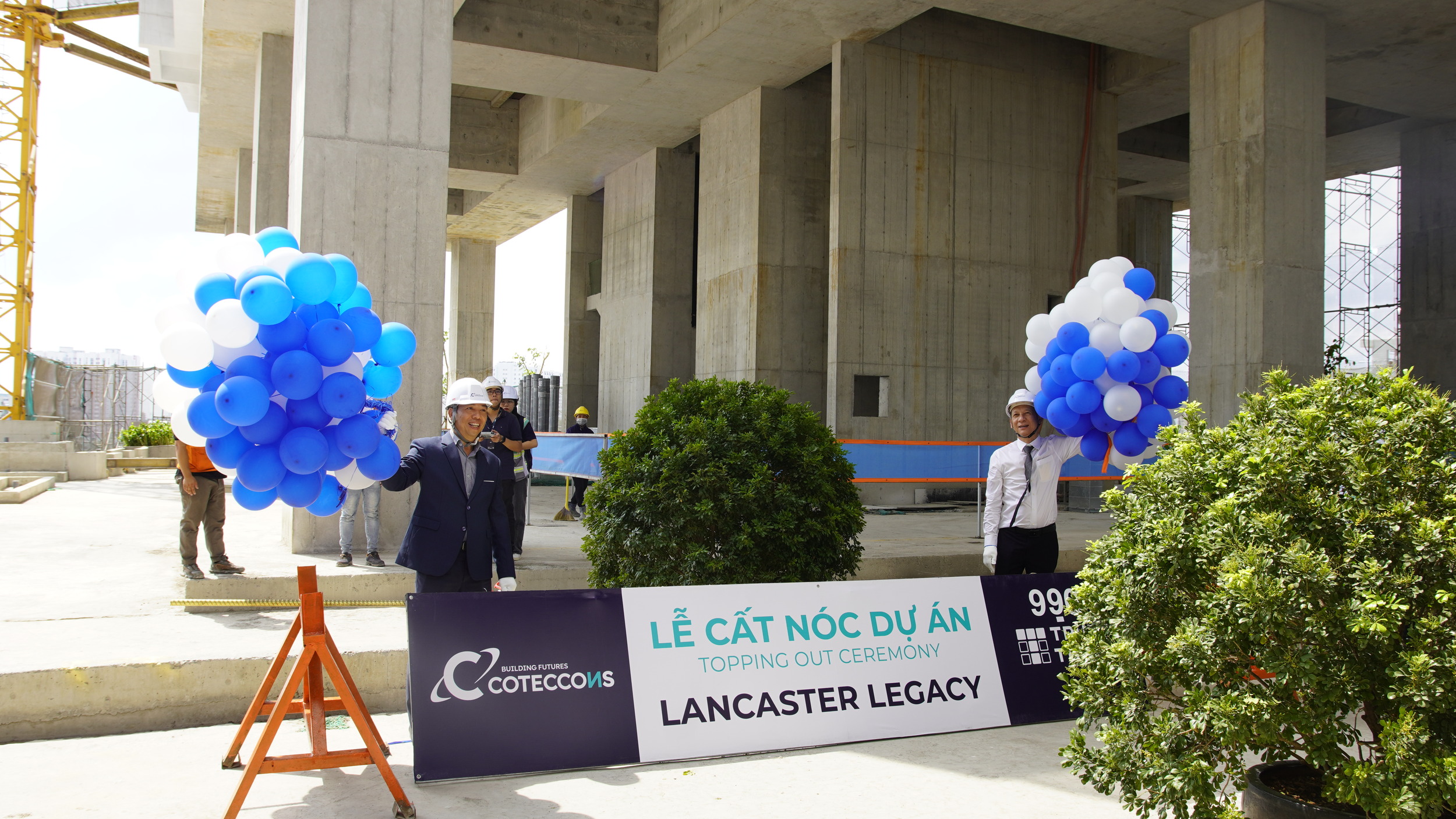 “Di sản Sài Gòn mới” Lancaster Legacy chính thức cất nóc
